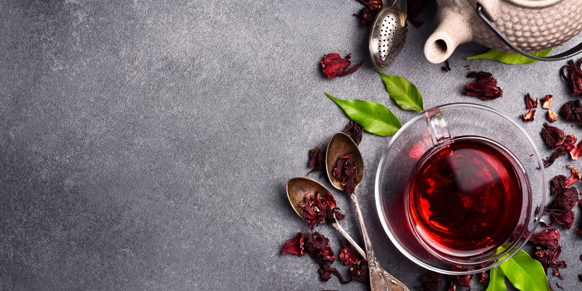 Τα οφέλη των βοτάνων στη διατροφή: Ροφήματα που ωφελούν σώμα και πνεύμα